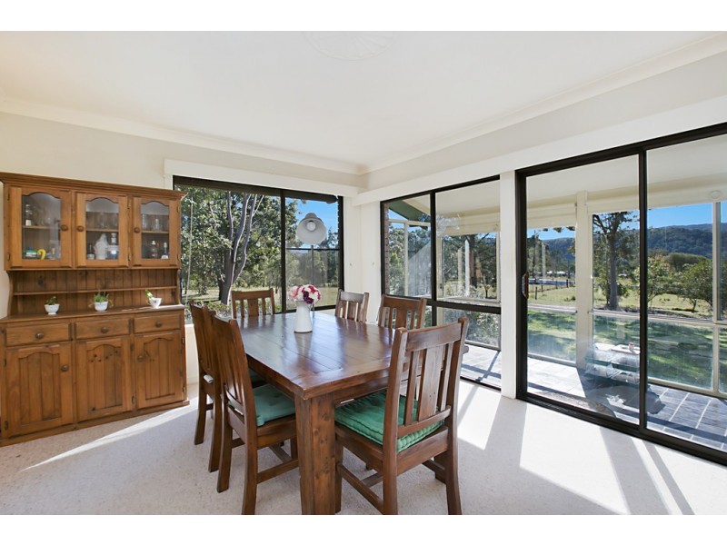 33 Salisbury Road, Dungog NSW 2420