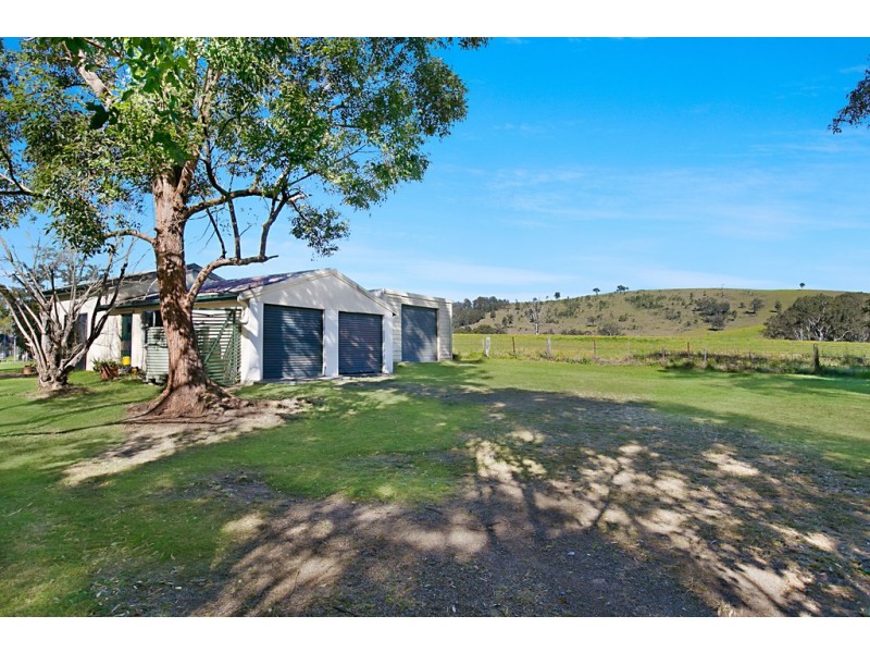 33 Salisbury Road, Dungog NSW 2420