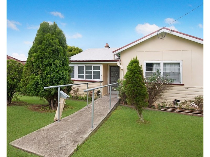 15 Moore Street, Dungog NSW 2420