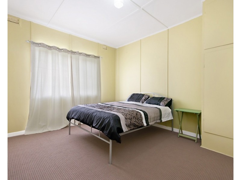 15 Moore Street, Dungog NSW 2420