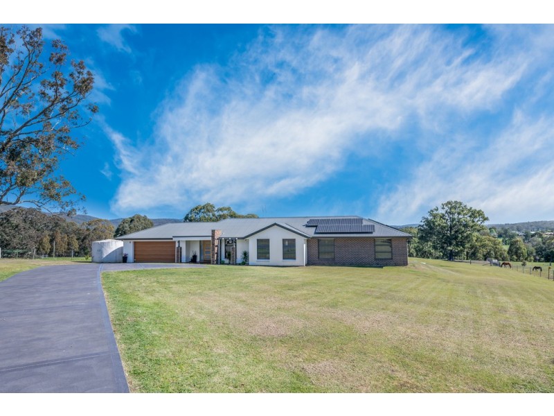 6 Oxbow Place, Clarence Town NSW 2321