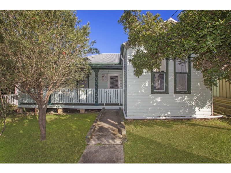 38 Brown Street, Dungog NSW 2420