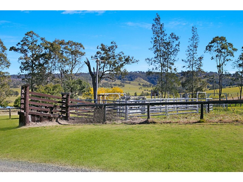 230 Wallaringa Road, Dungog NSW 2420