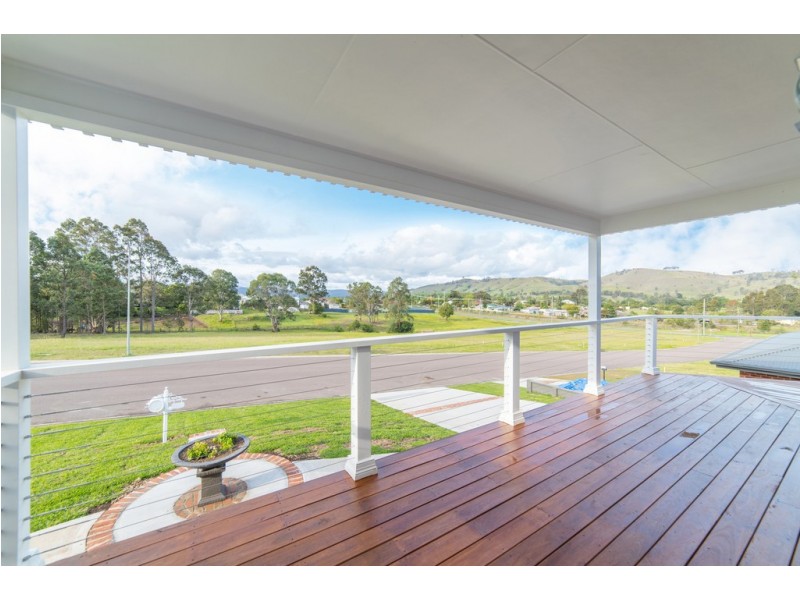 15 Rens Street, Dungog NSW 2420