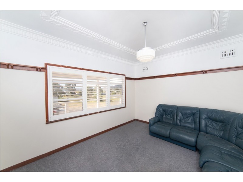 15 Rens Street, Dungog NSW 2420