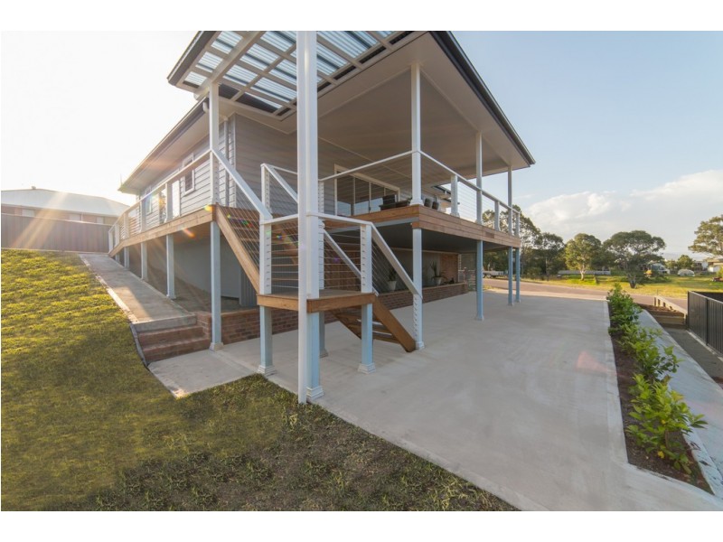 15 Rens Street, Dungog NSW 2420