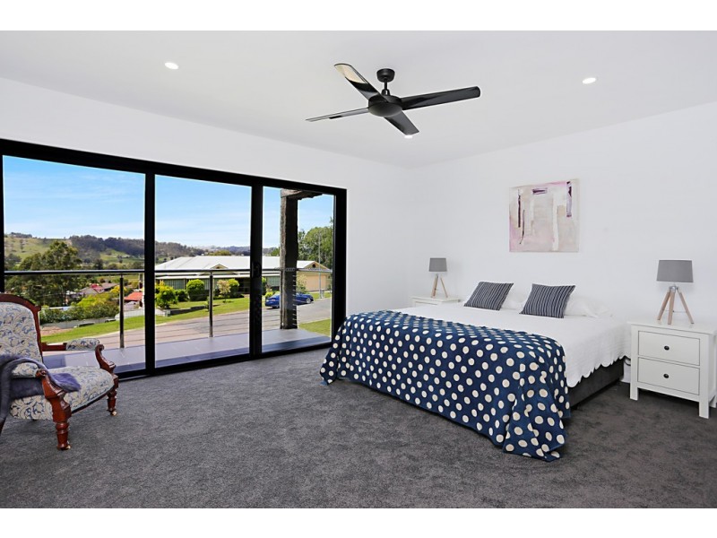 42 Melbee Circuit, Dungog NSW 2420