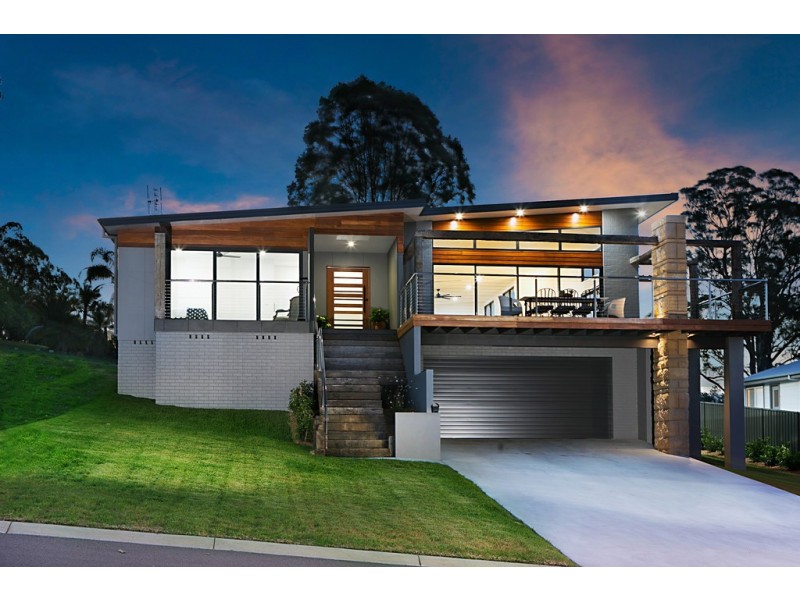 42 Melbee Circuit, Dungog NSW 2420