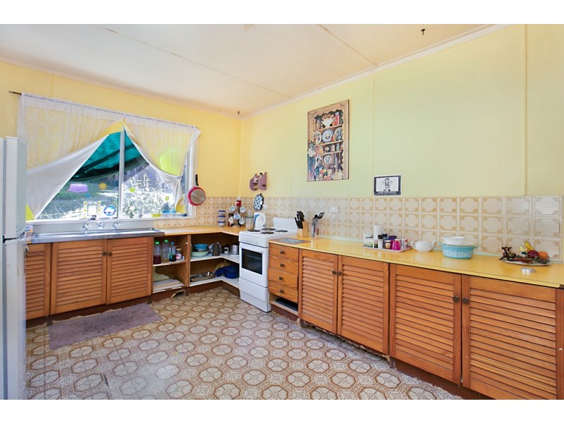 12 Moore Street, Dungog NSW 2420