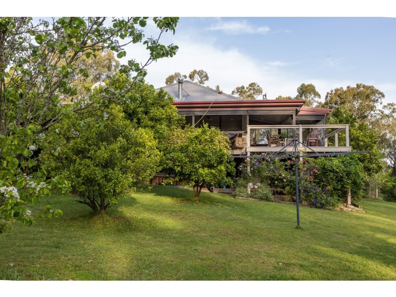 16 Wallaby Close, Duns Creek NSW 2321