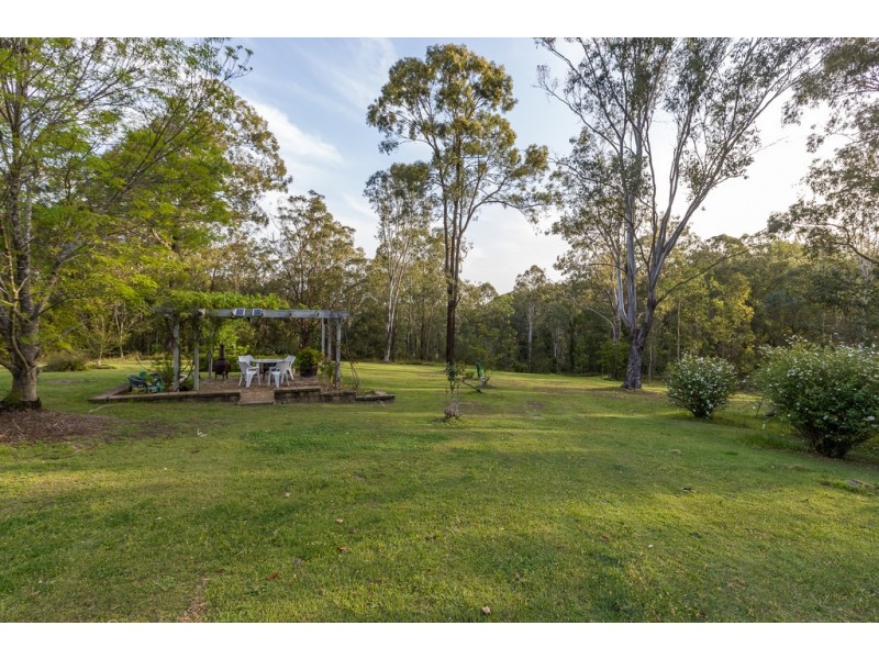16 Wallaby Close, Duns Creek NSW 2321