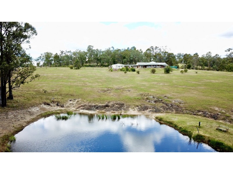 228 Wallarobba-Brookfield Road, Brookfield via, Clarence Town NSW 2321