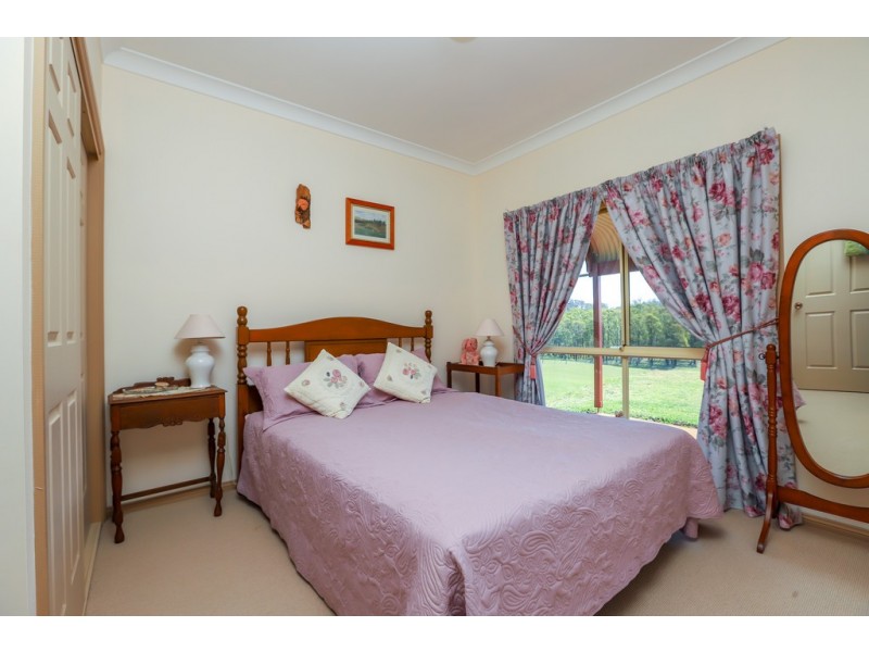 228 Wallarobba-Brookfield Road, Brookfield via, Clarence Town NSW 2321