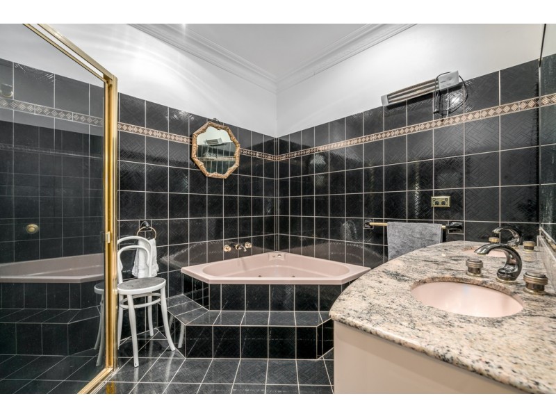 12 Carlton Avenue, Dungog NSW 2420