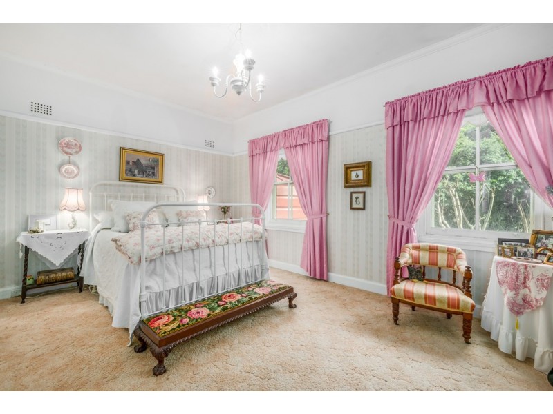 12 Carlton Avenue, Dungog NSW 2420