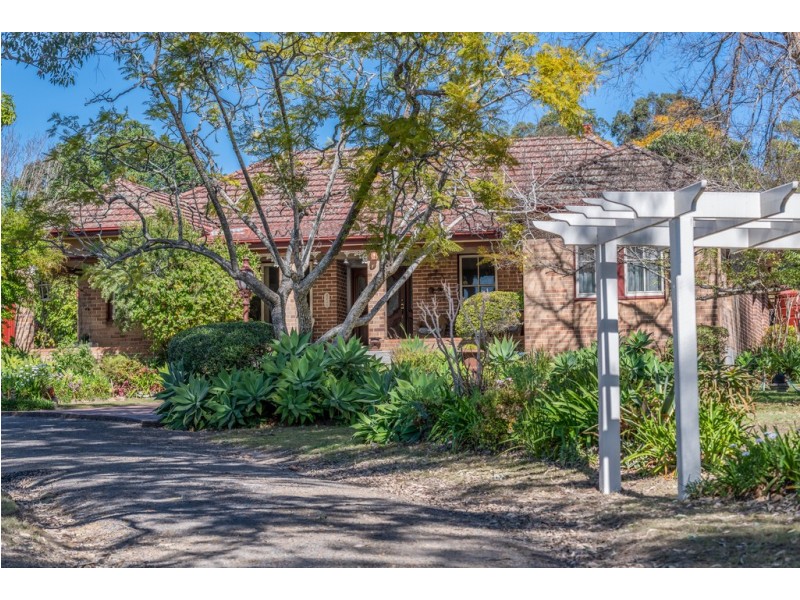 12 Carlton Avenue, Dungog NSW 2420