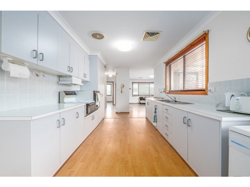 6 Baird Street, Dungog NSW 2420