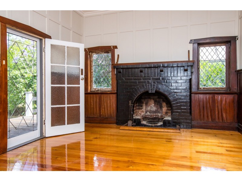 18 Dowling Street, Dungog NSW 2420