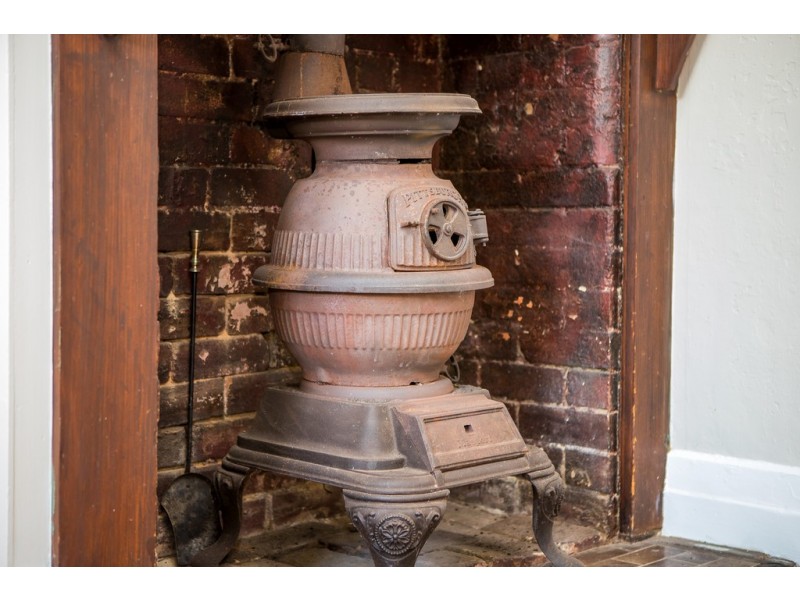 18 Dowling Street, Dungog NSW 2420