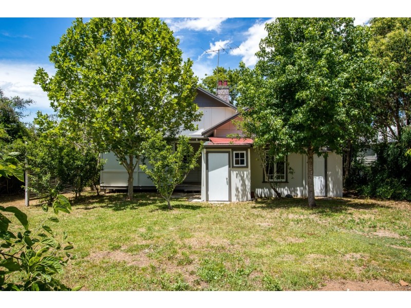 18 Dowling Street, Dungog NSW 2420