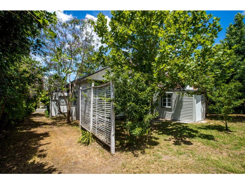 18 Dowling Street, Dungog NSW 2420