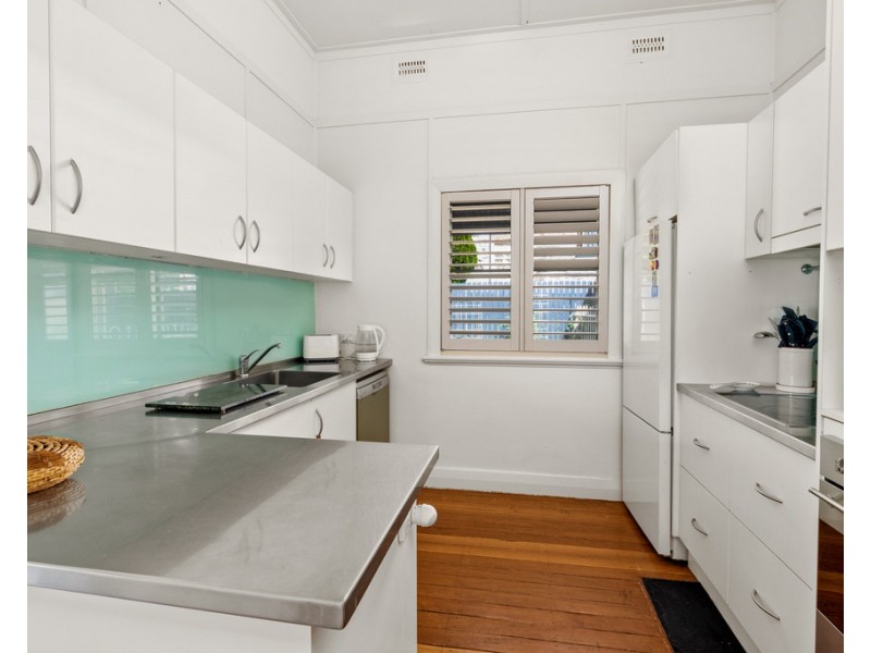 33 Moore Street, Dungog NSW 2420