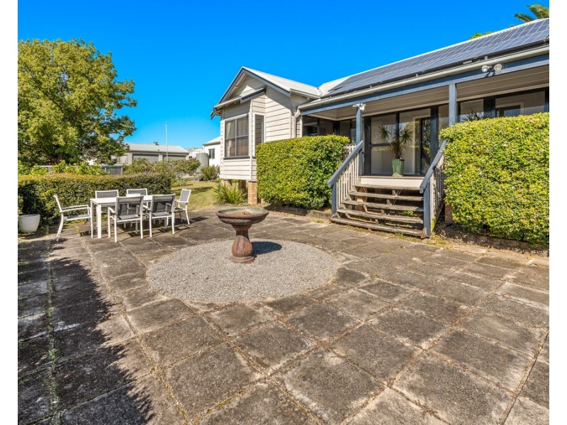 33 Moore Street, Dungog NSW 2420