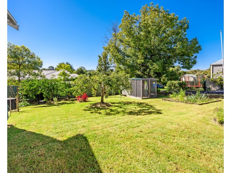 33 Moore Street, Dungog NSW 2420