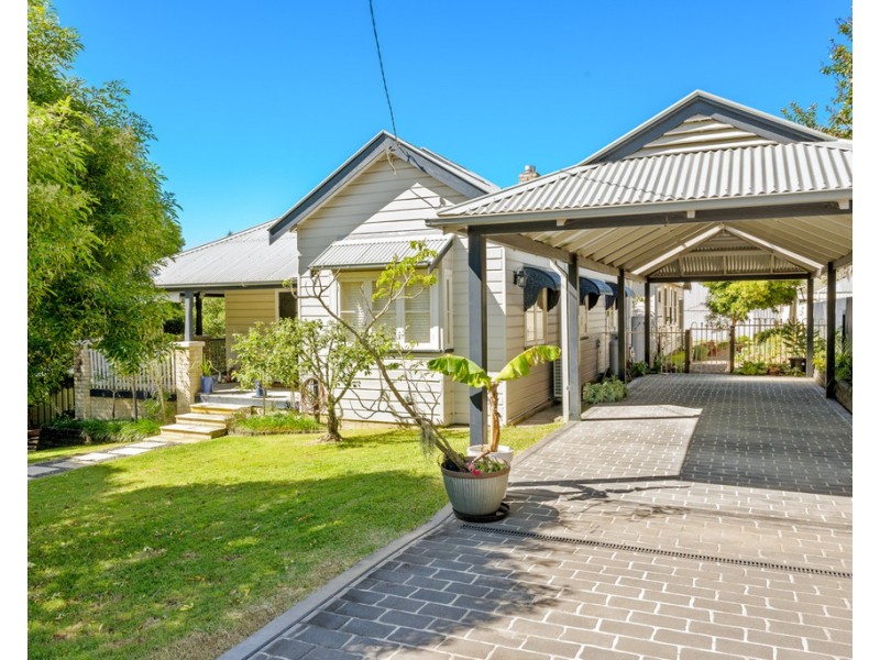 33 Moore Street, Dungog NSW 2420
