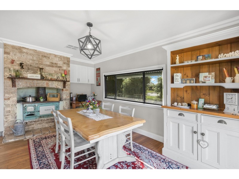 131 Abelard Street, Dungog NSW 2420
