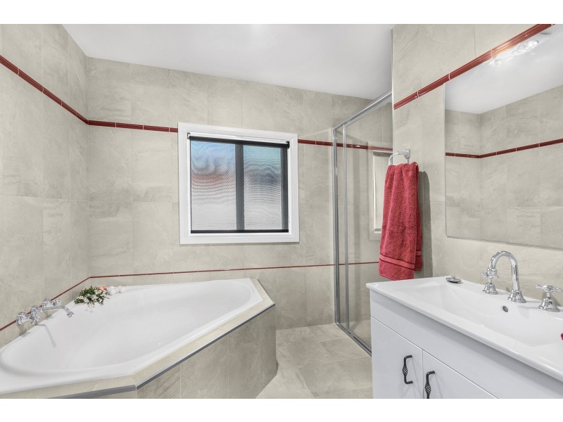 131 Abelard Street, Dungog NSW 2420