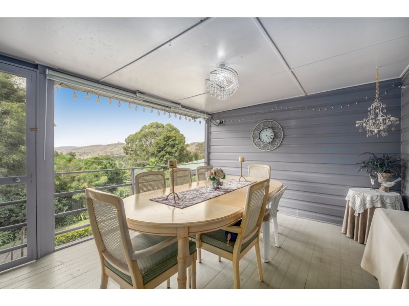 7 Carlton Avenue, Dungog NSW 2420