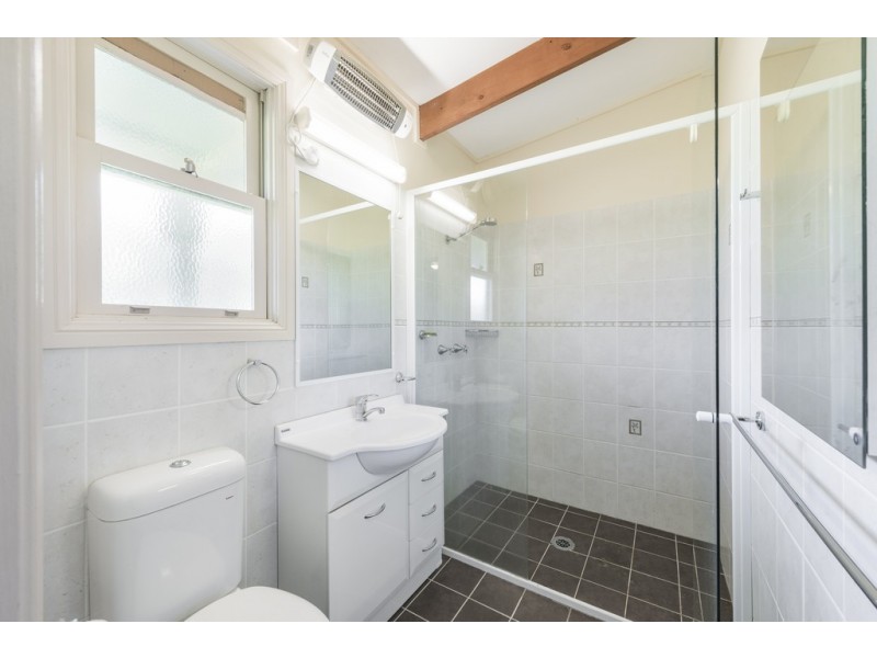 124 Dog Hole Road, Stockrington NSW 2322