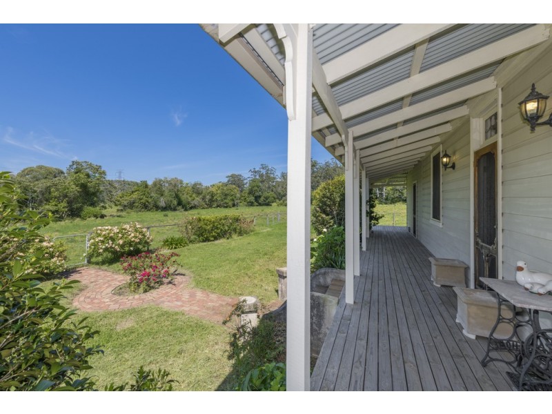 124 Dog Hole Road, Stockrington NSW 2322