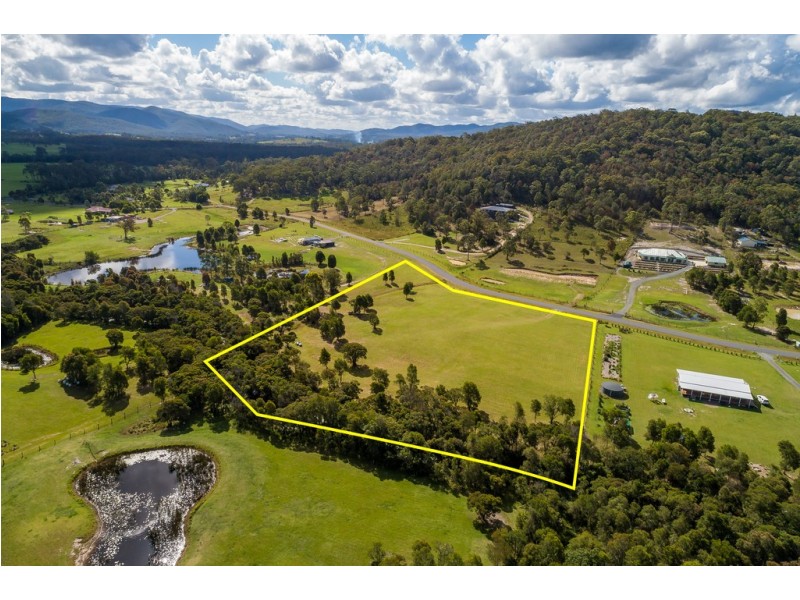 72 Suncrest Close, Bulahdelah NSW 2423