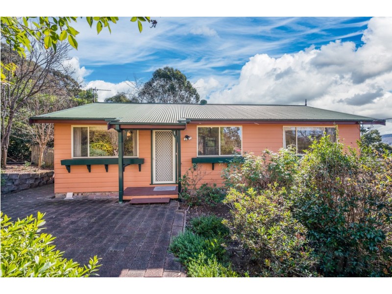 83 Chapman Street, Dungog NSW 2420