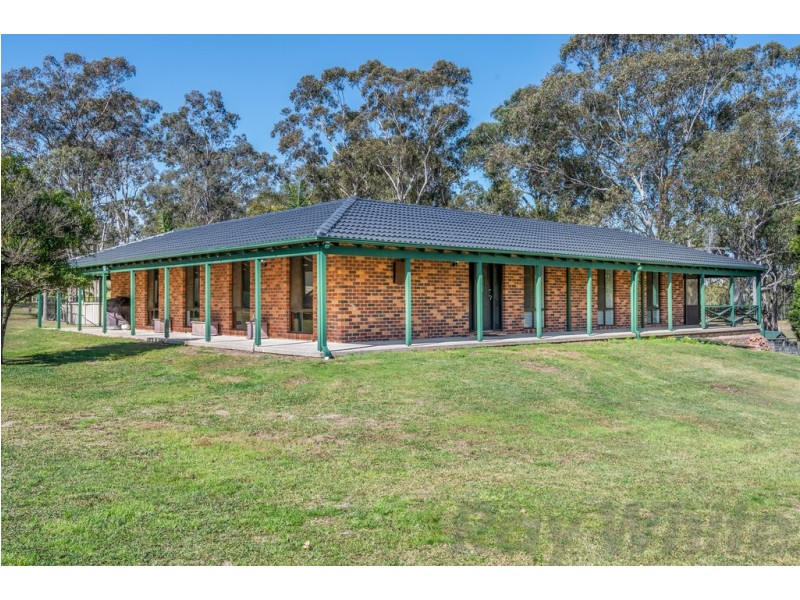 15 Alpha Street, Seaham NSW 2324