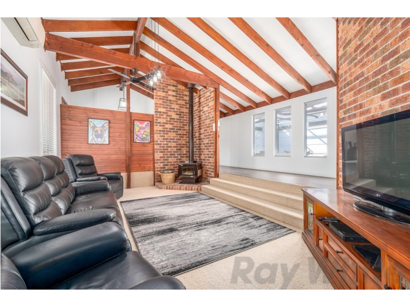 15 Alpha Street, Seaham NSW 2324