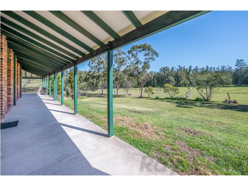 15 Alpha Street, Seaham NSW 2324