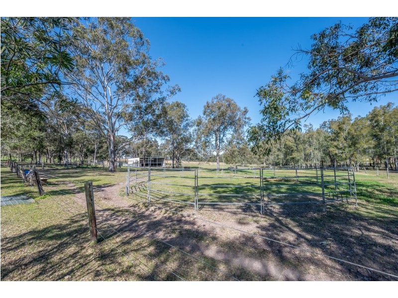 15 Alpha Street, Seaham NSW 2324