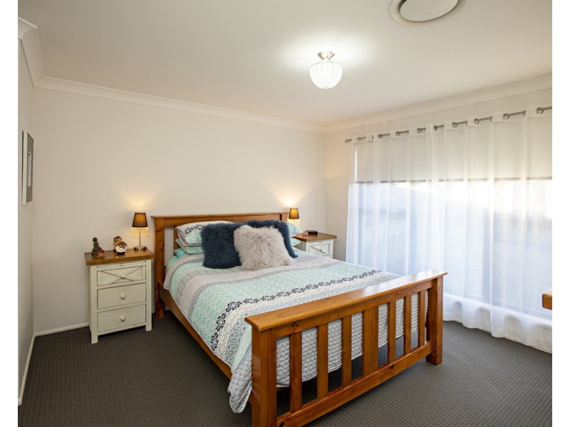 5 Ribbonwood Close, Largs NSW 2320