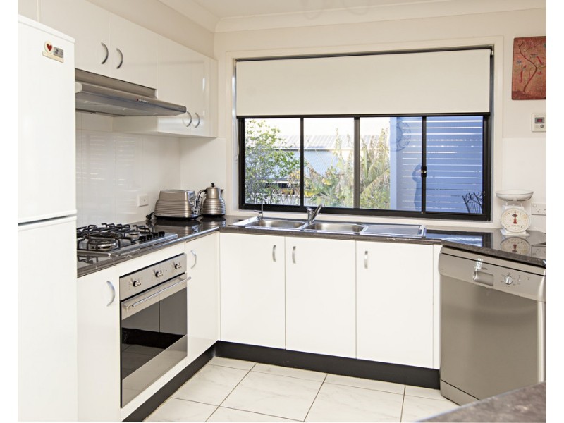 5 Ribbonwood Close, Largs NSW 2320