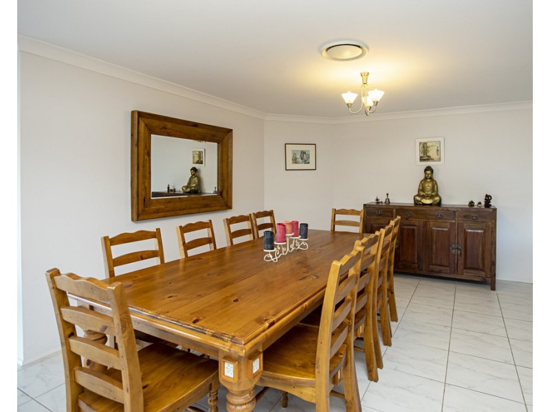 5 Ribbonwood Close, Largs NSW 2320