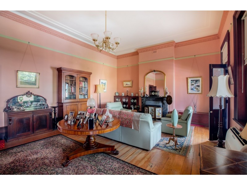 257 Dowling Street, Dungog NSW 2420