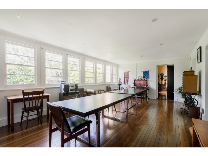 257 Dowling Street, Dungog NSW 2420