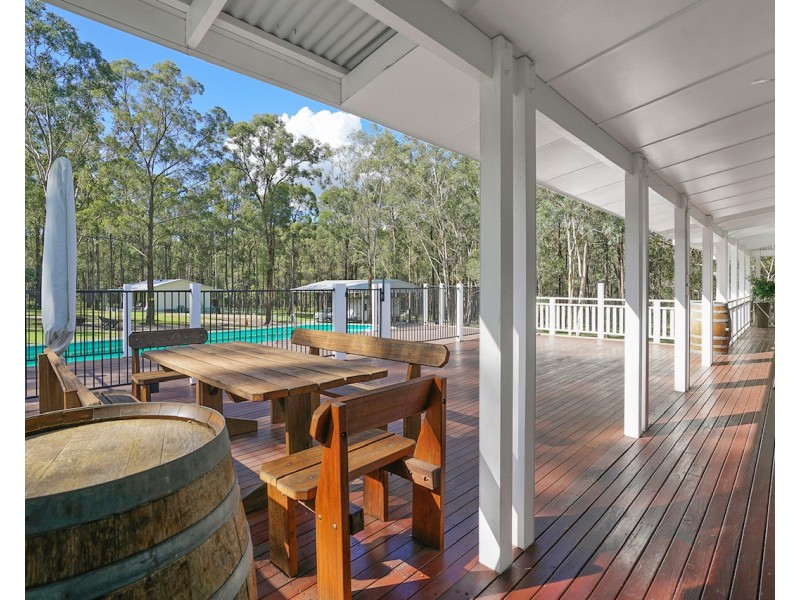 9 Giles Road, Seaham NSW 2324