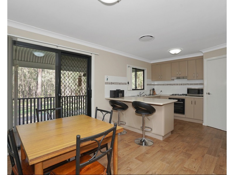 9 Giles Road, Seaham NSW 2324