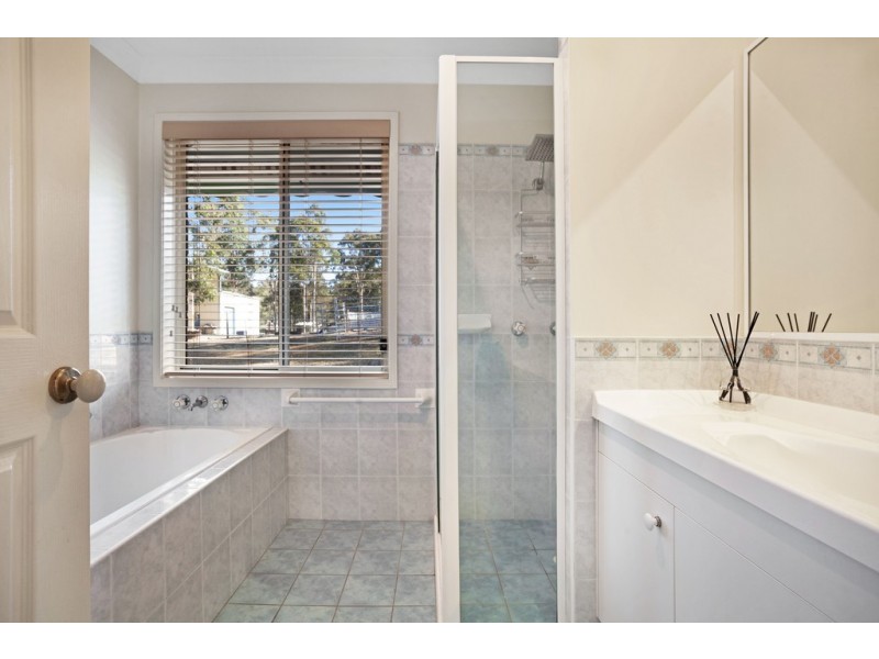5 Sutton Grove, Branxton NSW 2335