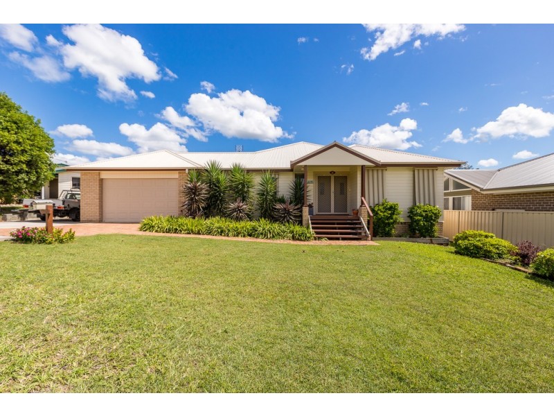 3 Williams Place, Dungog NSW 2420