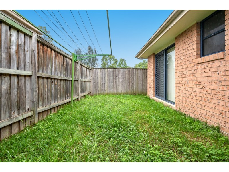 2/21 Hillview Avenue, Dungog NSW 2420